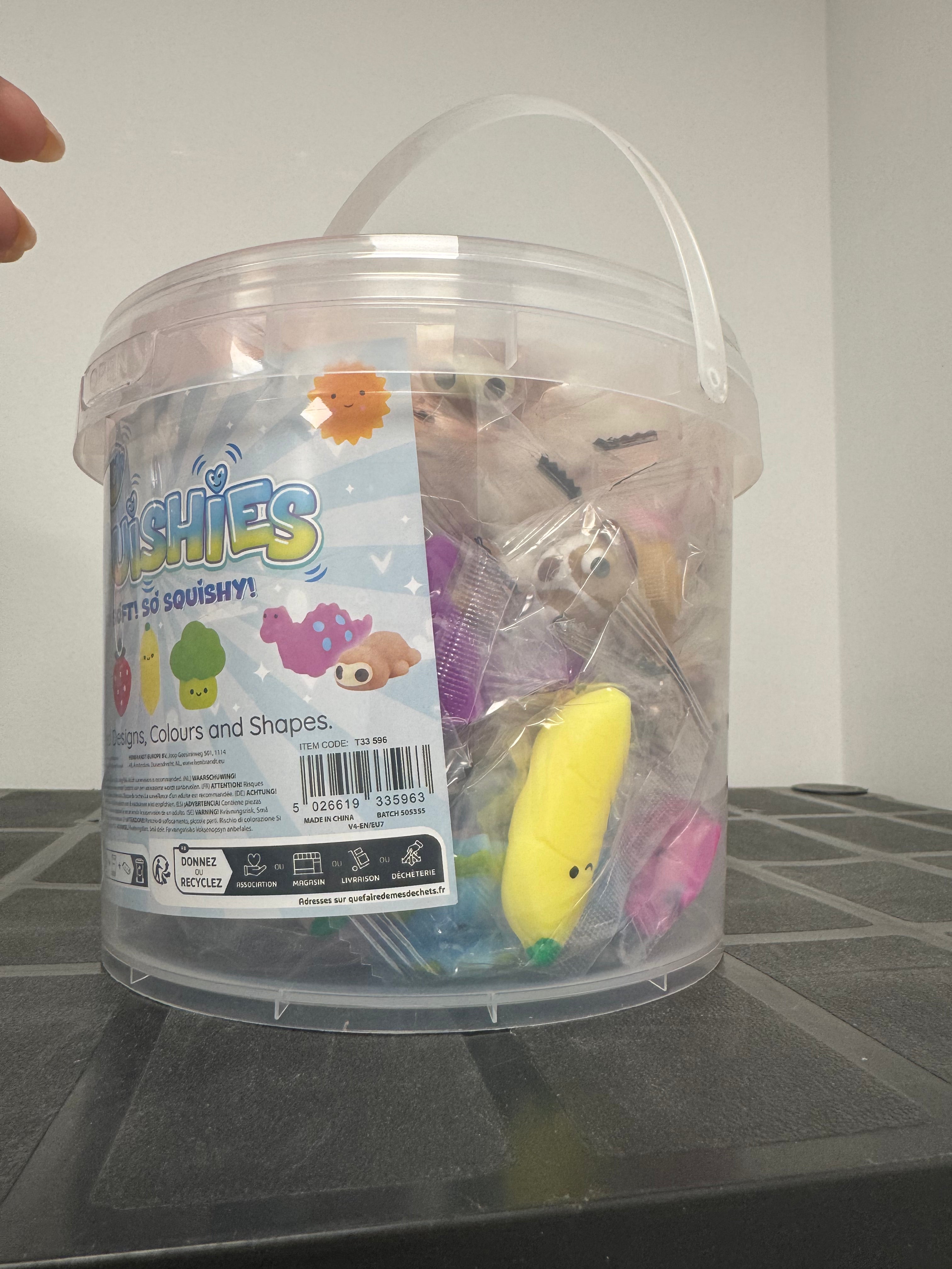 100 Squishies in a Bucket